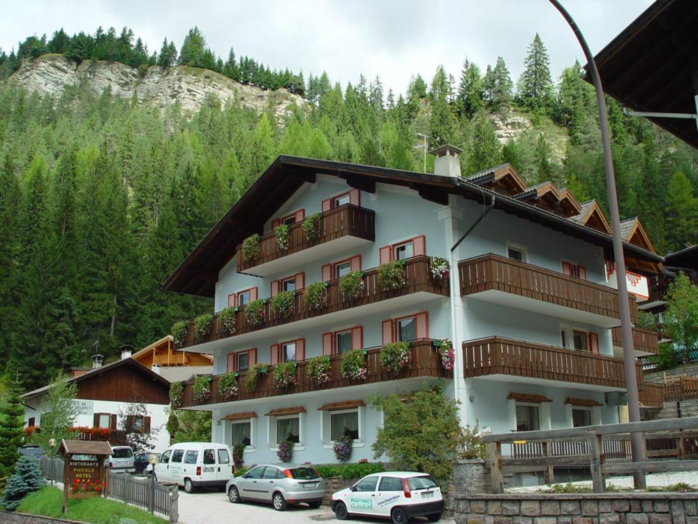 Piccolo Hotel Canazei Esterno foto